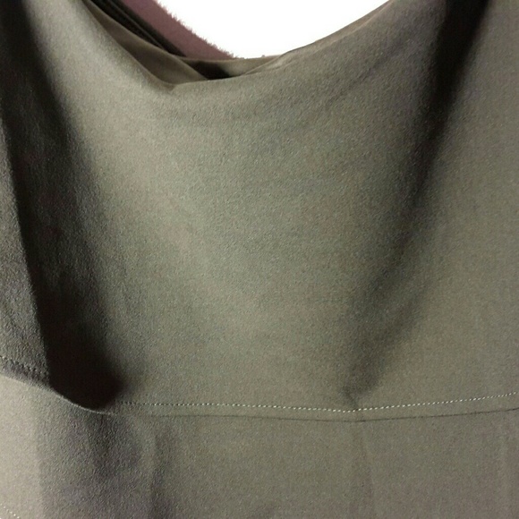 πGreen Off Shoulder Topπ - Picture 5 of 7